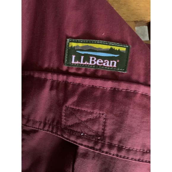 L.L. Bean Mountain woman’s Classic Water-Resistant lined jacket, size 3X - Picture 7 of 9